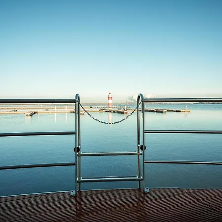 Floatinghouses Baerwalder *