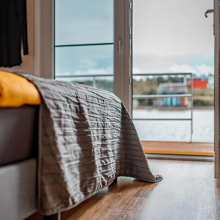 Floatinghouses Baerwalder Holiday home