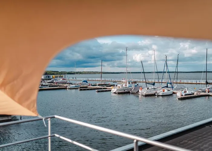 Dom wakacyjny Floatinghouses Baerwalder *