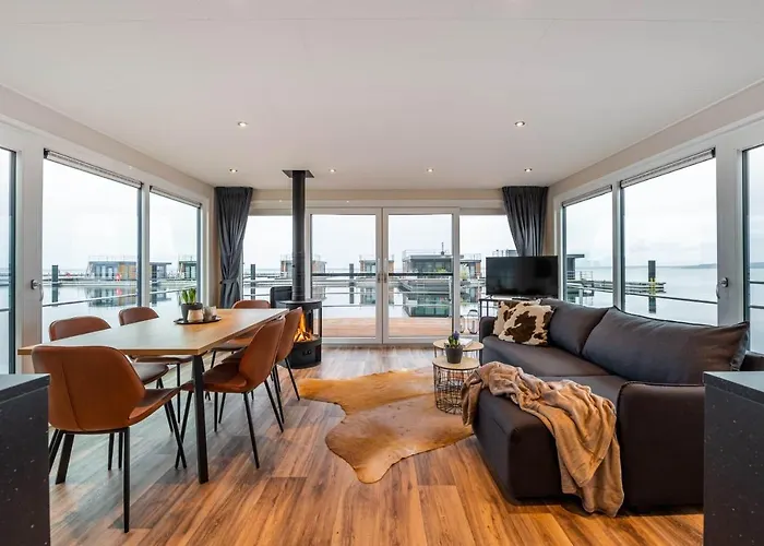 Dom wakacyjny Floatinghouses Baerwalder Klitten