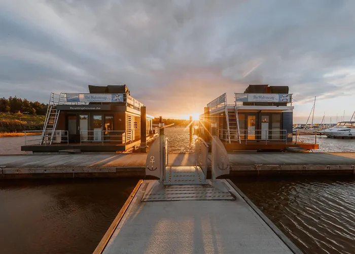 Dom wakacyjny Floatinghouses Baerwalder *