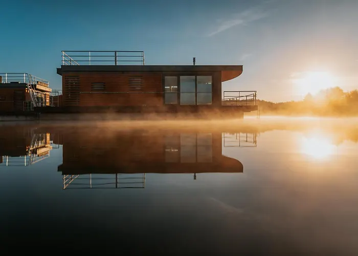 Floatinghouses Baerwalder Dom wakacyjny *